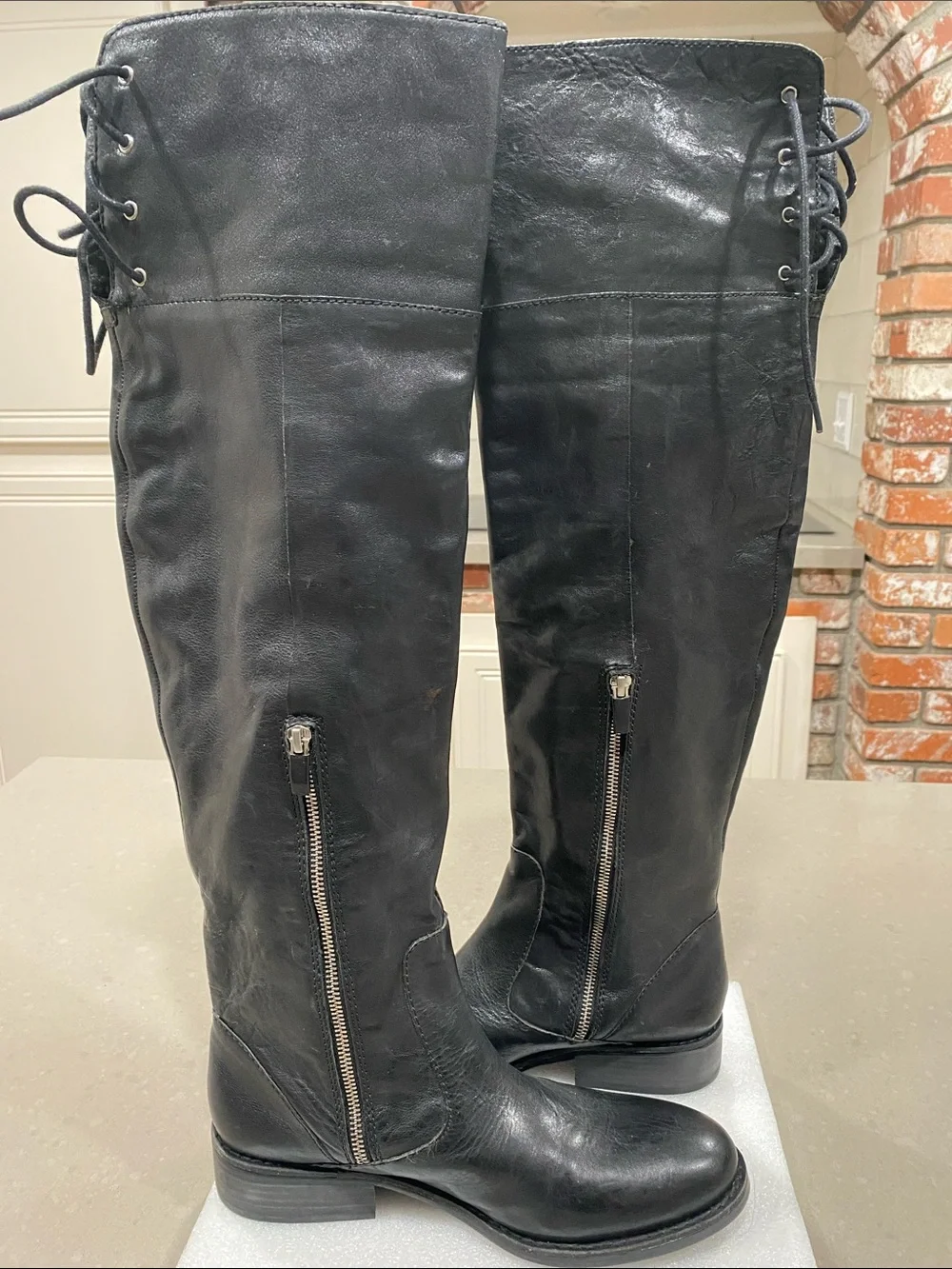 Vince Camuto new vince